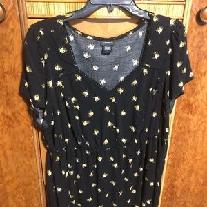 Torrid Black Floral Babydoll Top - Size 1